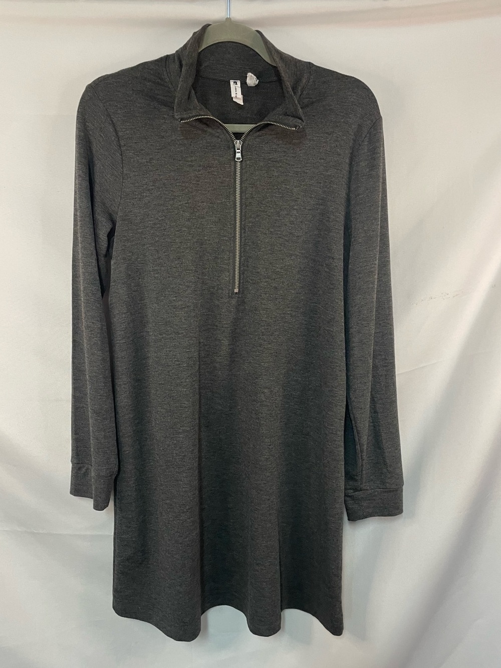 Cable & Gauge gray quarter zip long sleeve dress. Crazy soft and loose fitting